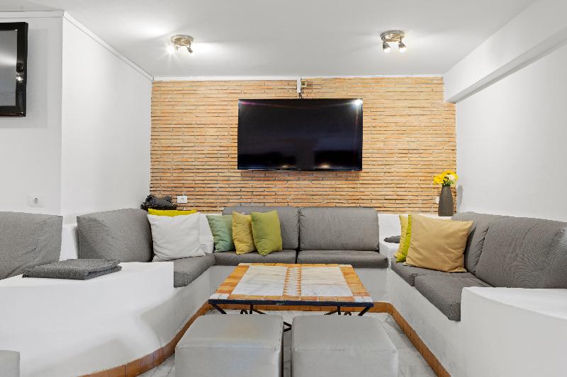 Wyndham Residences Golf Del Sur