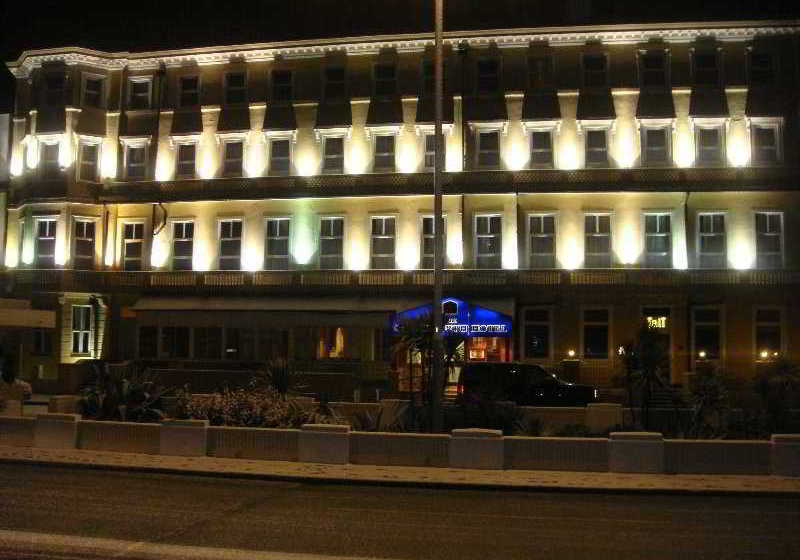 ホテル The Chatsworth