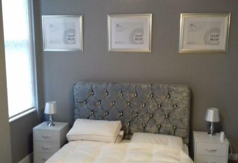 Lansdown House Bed & Breakfast