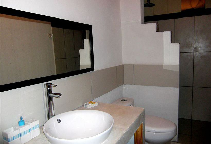 Totem Hotel Beach Resort