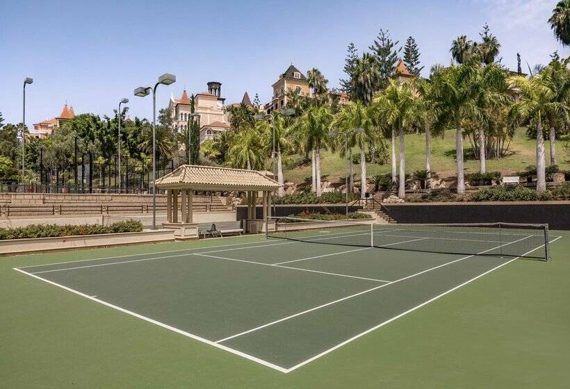 The Villas at Bahia del Duque