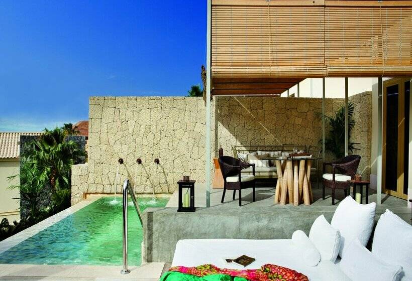 The Villas at Bahia del Duque