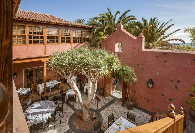 The Villas at Bahia del Duque