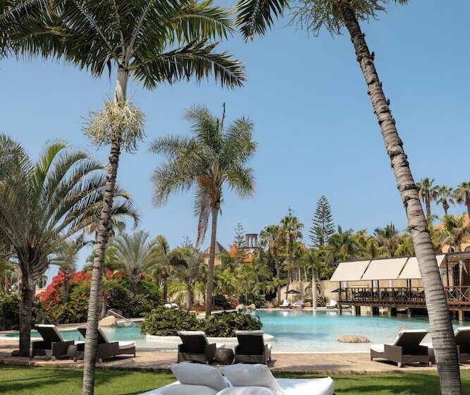 The Villas at Bahia del Duque