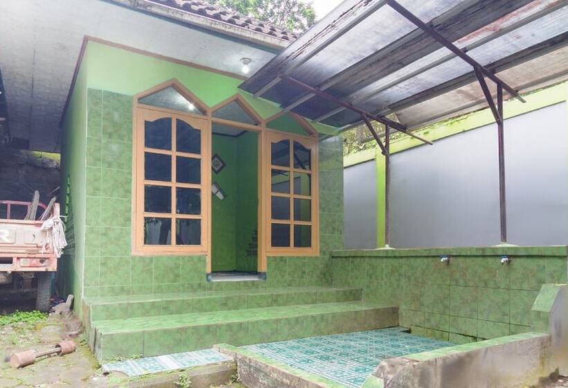 旅馆 Spot On 2730 Hotel Maribaya Indah Syariah