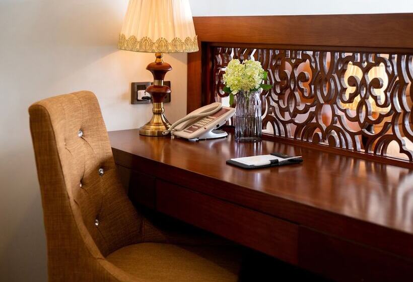 Gold Coast Hotel Resort & Spa