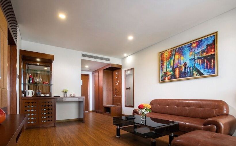 Gold Coast Hotel Resort & Spa