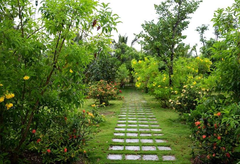 Gold Coast Hotel Resort & Spa