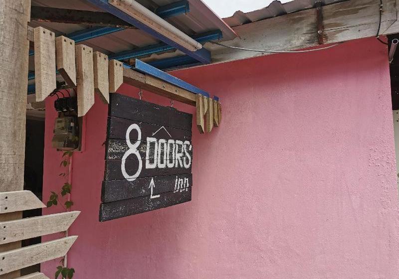 酒店 8 Doors Inn Langkawi