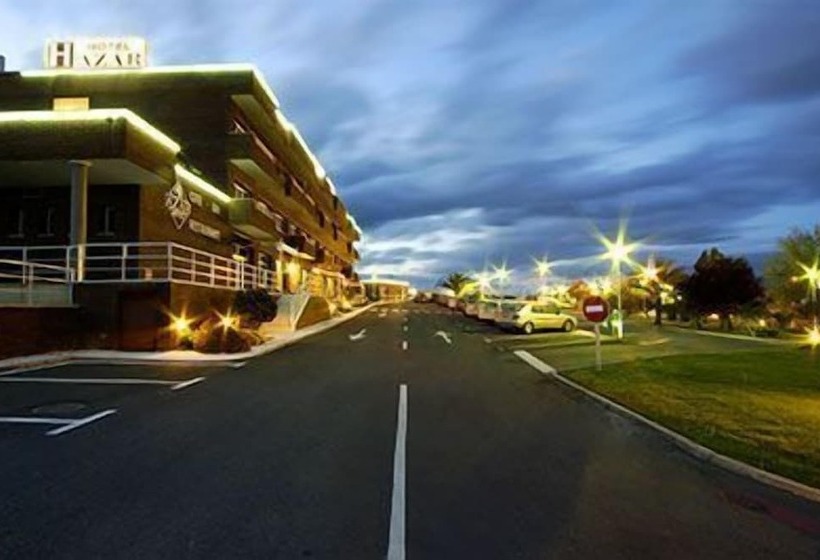 فندق Azar