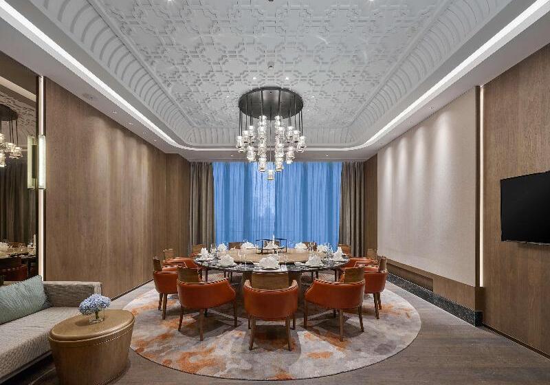 호텔 Doubletree By Hilton Qidong, China