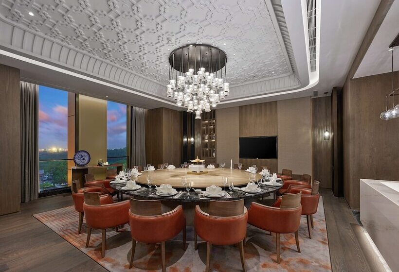 호텔 Doubletree By Hilton Qidong, China