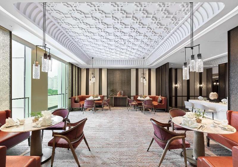 호텔 Doubletree By Hilton Qidong, China