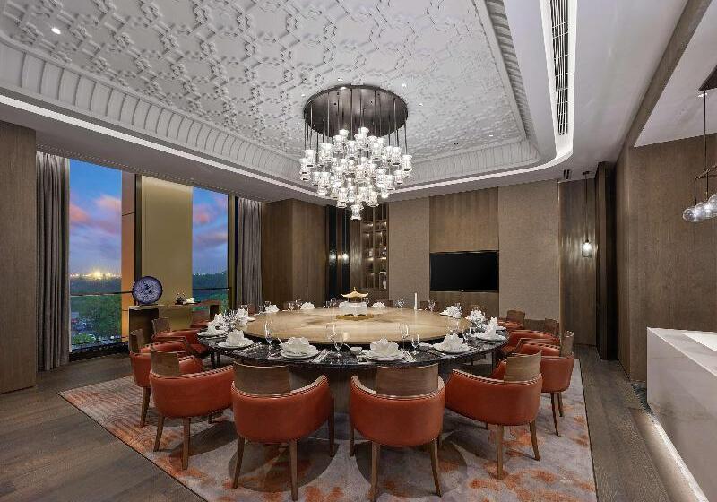 호텔 Doubletree By Hilton Qidong, China