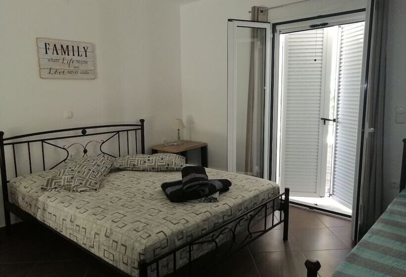 호텔 Eugenia Studios