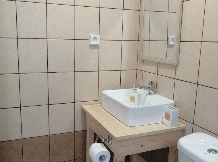 호텔 Eugenia Studios