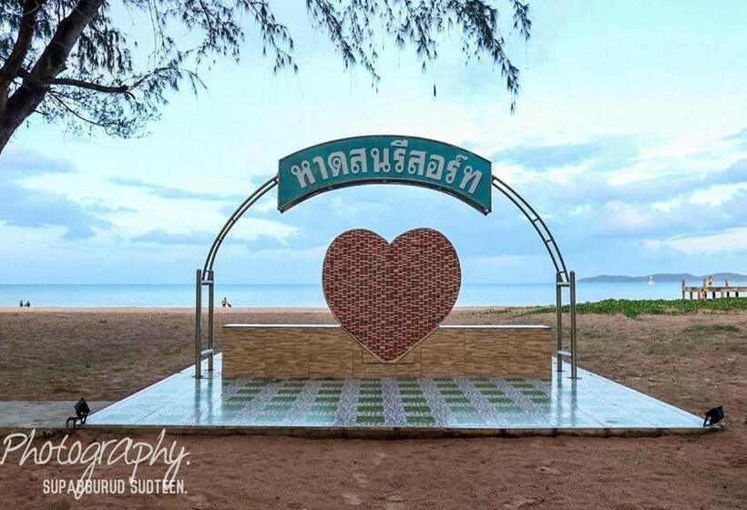 בית מלון כפרי Haadson Resort