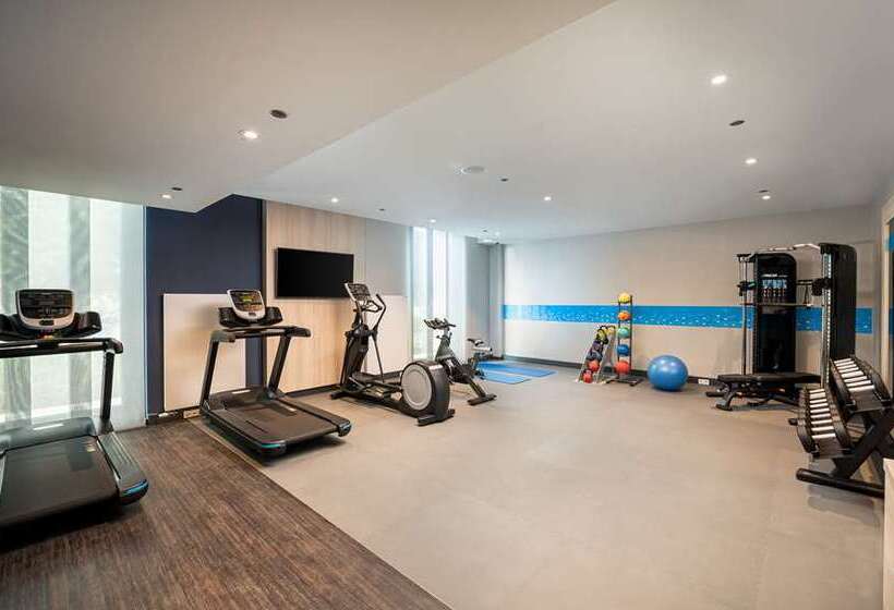 فندق Hampton By Hilton Kiel City Centre