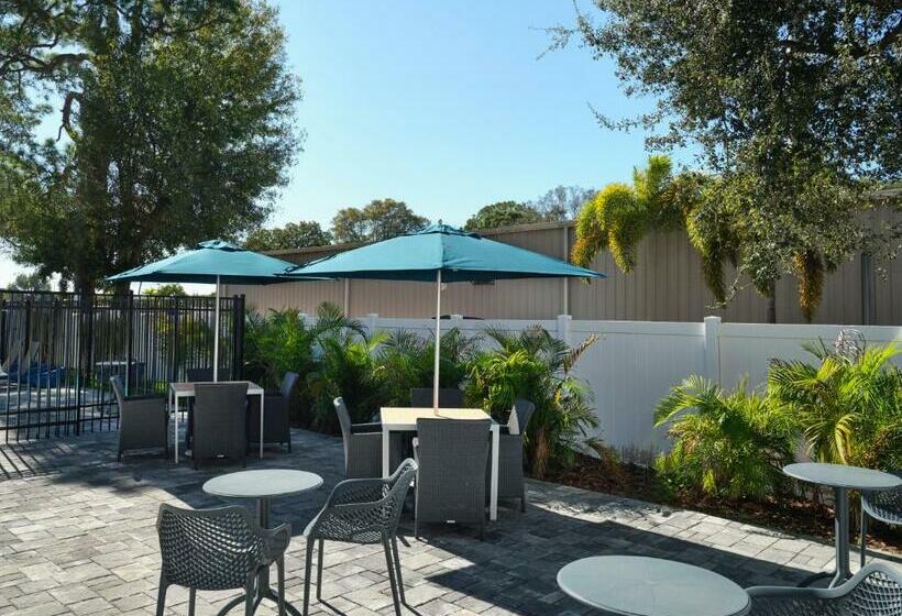 בית מלון כפרי Hampton Inn Pinellas Park St. Petersburg, Fl