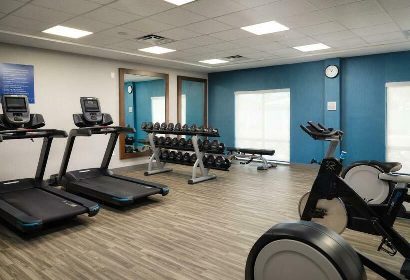 בית מלון כפרי Hampton Inn Pinellas Park St. Petersburg, Fl