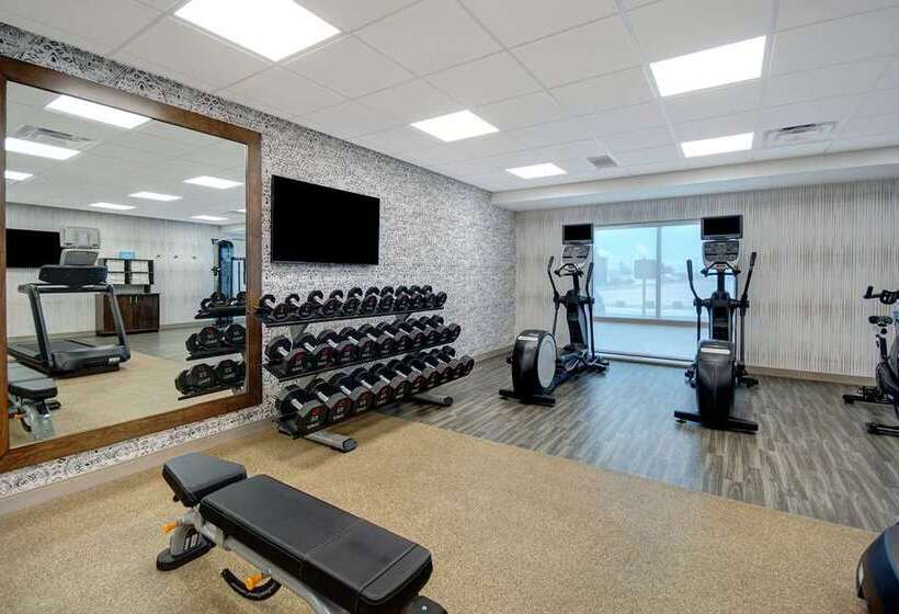 هتل Hampton Inn Queen Creek