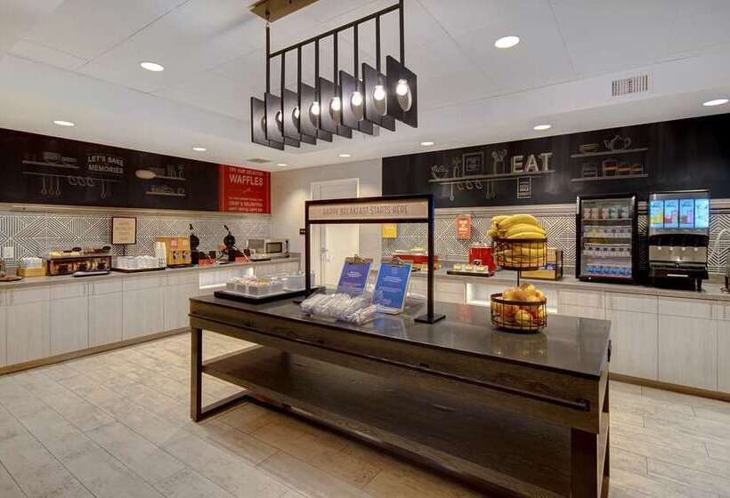 هتل Hampton Inn Queen Creek