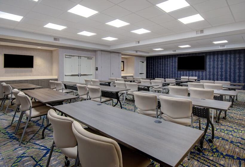 هتل Hampton Inn Queen Creek