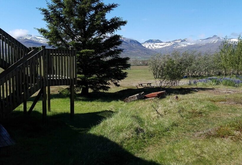 هتل Hótel Stadarborg