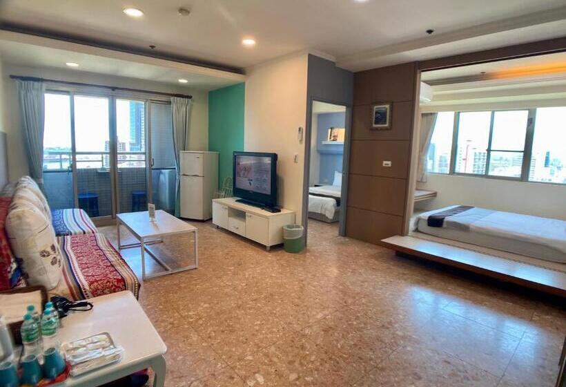 هتل Kaohsiung Morning Homestay