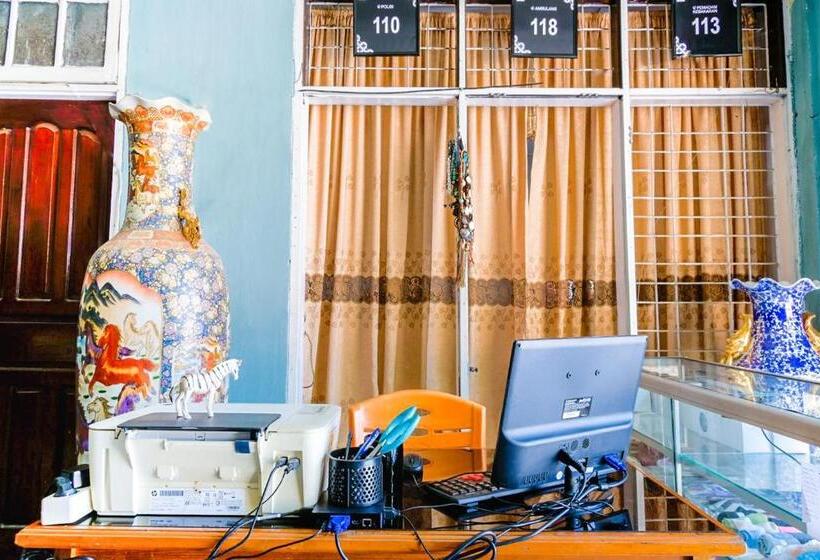 فندق Nabeza House By Oyo Rooms