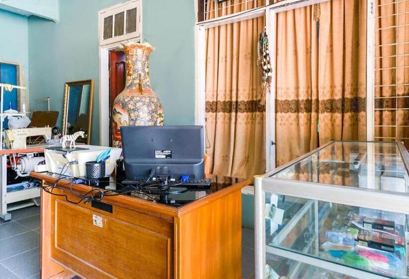 فندق Nabeza House By Oyo Rooms