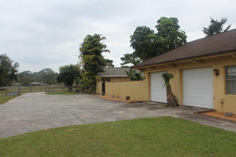 فندق Oyo Family Ranch At Melbourne Fl