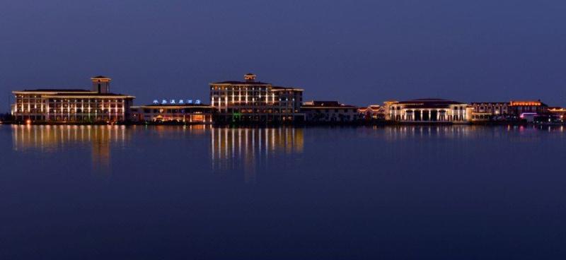 Отель Peninsula Spring International