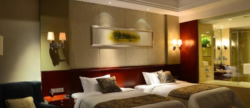 Отель Peninsula Spring International