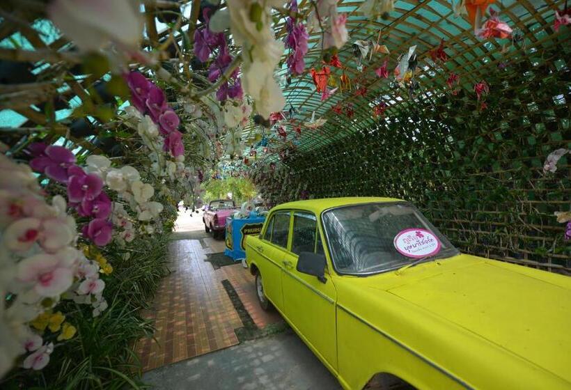 Отель Phurua Bussaba Resort & Spa