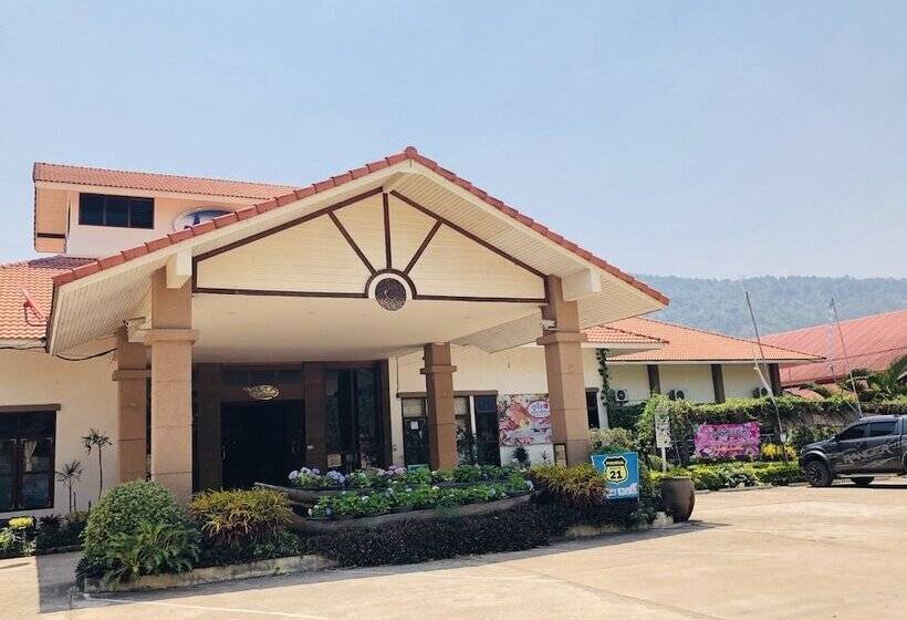 Отель Phurua Bussaba Resort & Spa