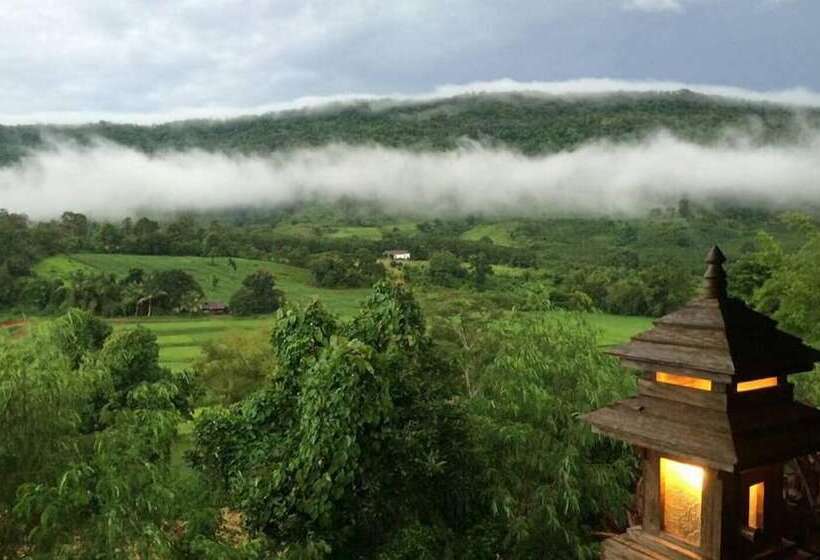 Отель Phurua Bussaba Resort & Spa