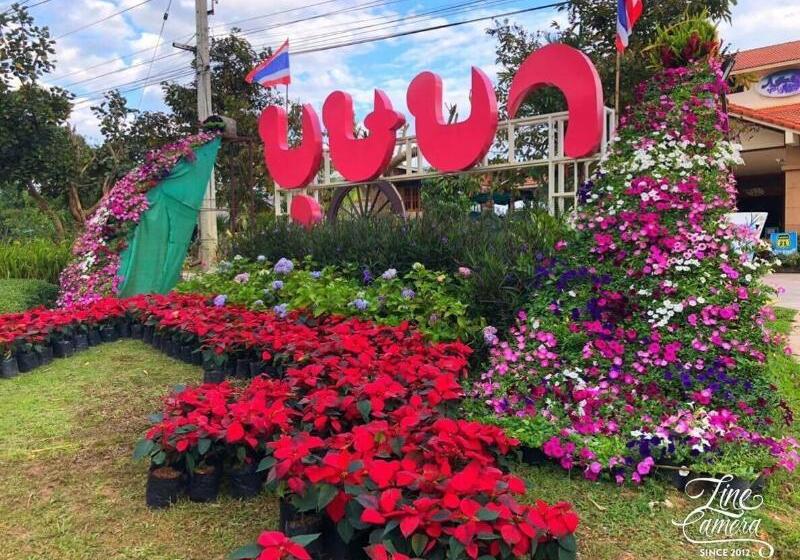 Отель Phurua Bussaba Resort & Spa