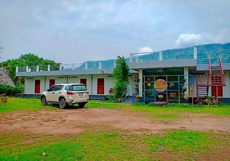 Отель Phurua Bussaba Resort & Spa