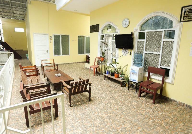 酒店 Pondok Bunda Syariah By Oyo Rooms
