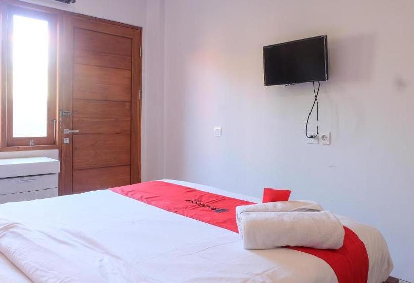ホテル Reddoorz @ Taman Griya Jimbaran 2