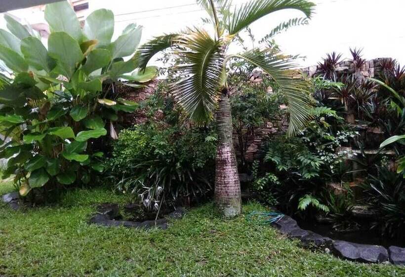 בית מלון כפרי Sanashtri By Shm