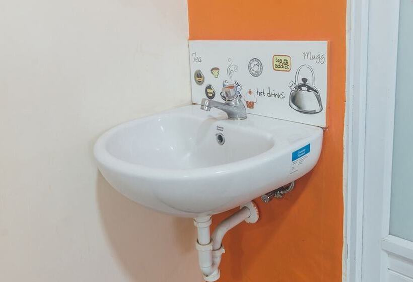 هتل Satria Guest House By Oyo Rooms