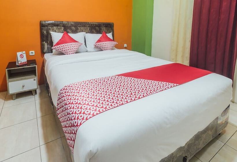هتل Satria Guest House By Oyo Rooms