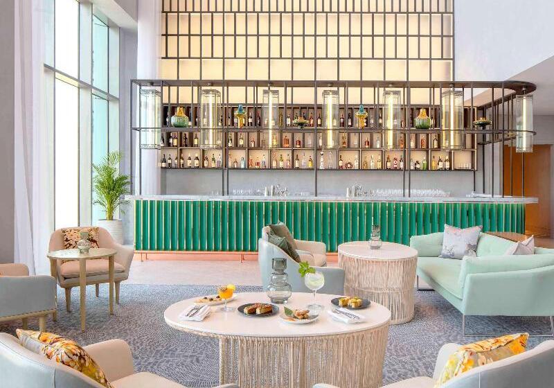 Sls Dubai Hotel & Residences