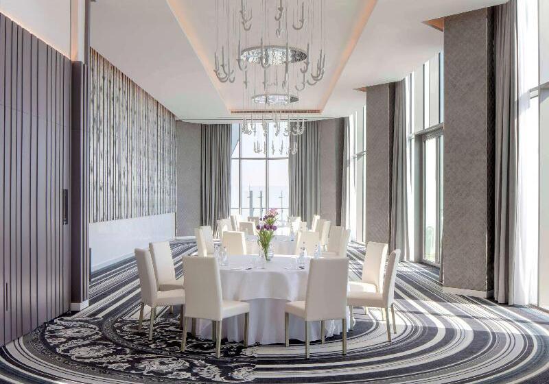 Sls Dubai Hotel & Residences