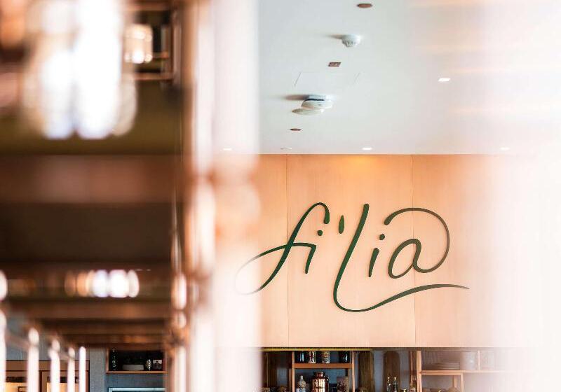 Sls Dubai Hotel & Residences