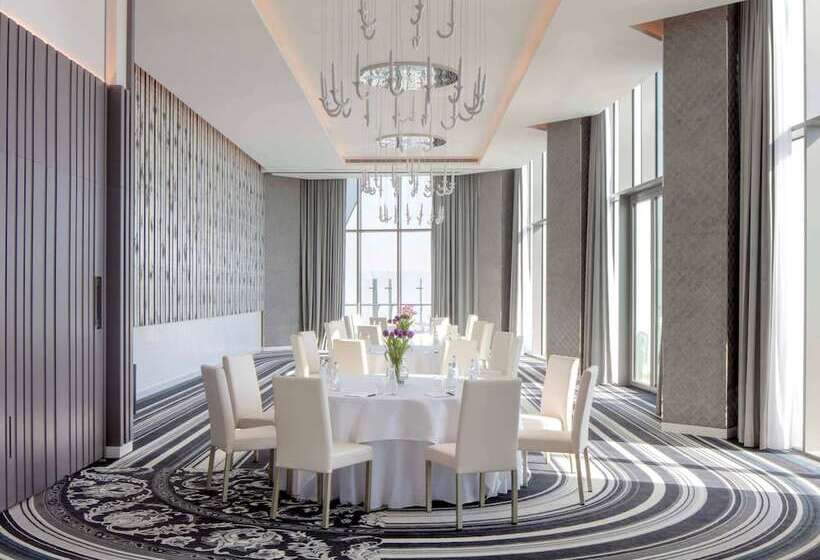 Sls Dubai Hotel & Residences