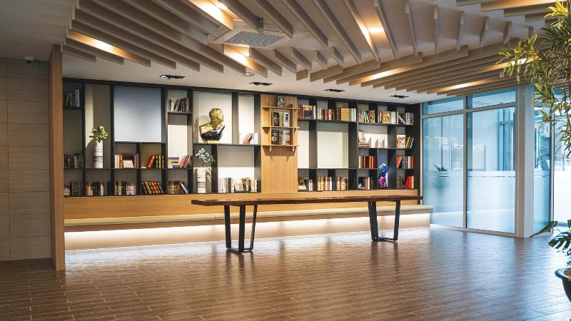 Отель Sokcho Marina Bay