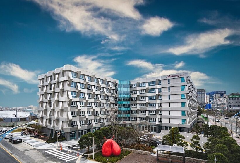 Отель Sokcho Marina Bay